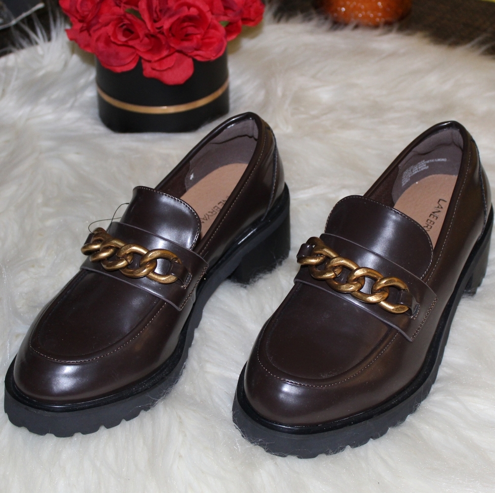 Lane Bryant NWT 10 Wide Women’s Faux Leather Brown Gold Chain Loafer Dress Shoes